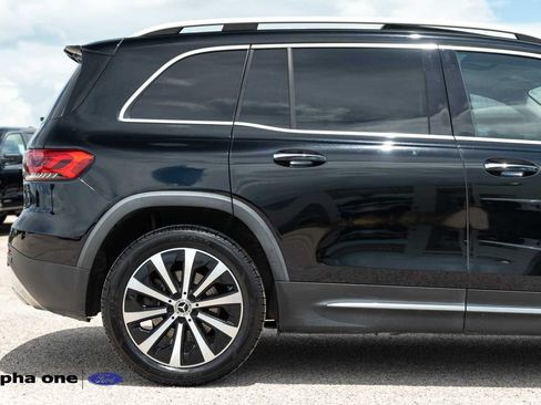 Used 2022 Mercedes-Benz GLB 250 image 5