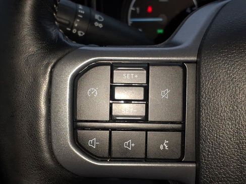 Used 2024 Ford F350 XLT image 19