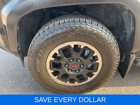 Used 2025 Toyota 4Runner TRD Off-Road Premium w/ Tow Technology Package AWD/4WD image 24
