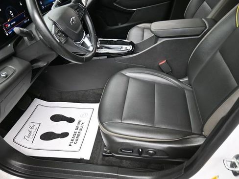 Used 2024 Chevrolet Trax ACTIV image 15