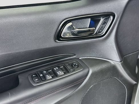Used 2021 Dodge Durango R/T w/ Technology Group AWD/4WD image 20