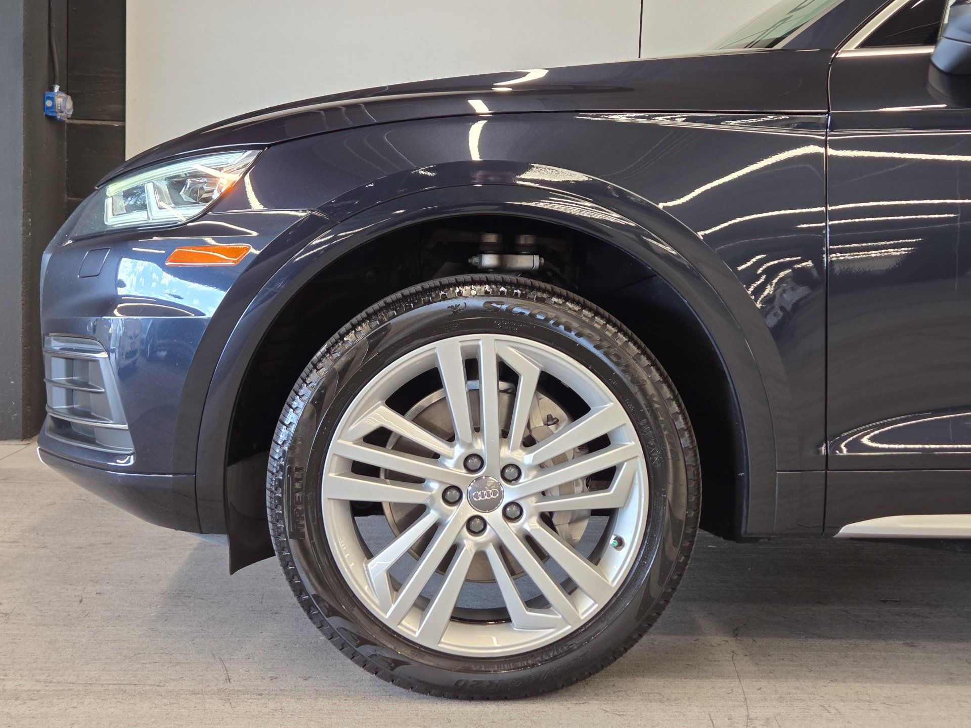 Used 2020 Audi Q5 2.0T Premium Plus AWD/4WD image 9