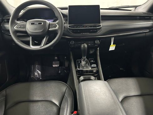 Used 2026 Jeep Compass Limited AWD/4WD image 15