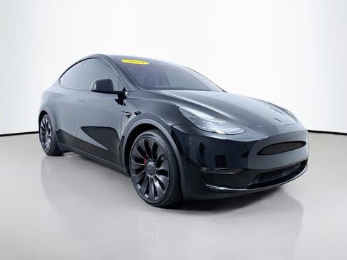 Used 2023 Tesla Model Y Performance AWD/4WD image 1
