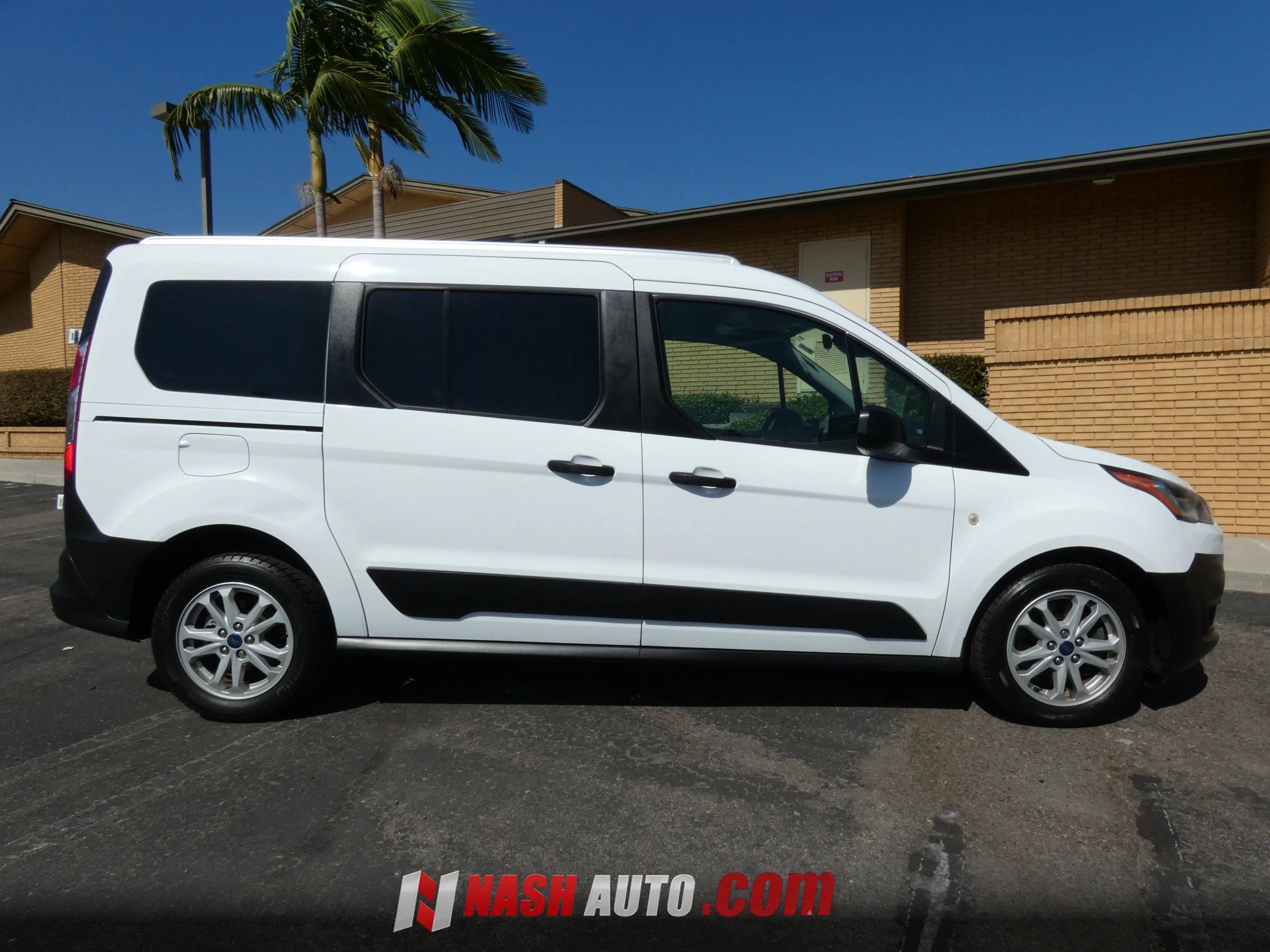Used 2019 Ford Transit Connect XL FWD image 7