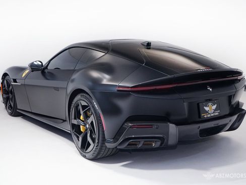Used 2025 Ferrari 12Cilindri RWD image 8