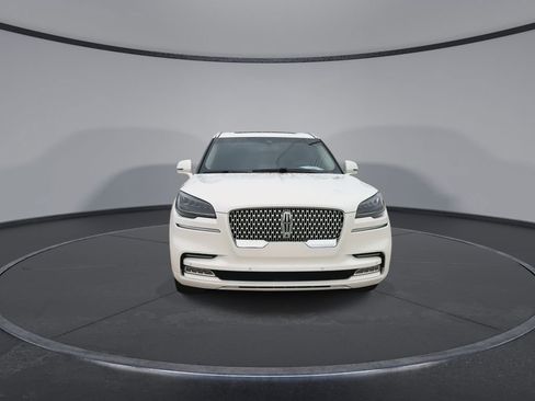 Used 2021 Lincoln Aviator Reserve w/ Equipment Group 208A RWD image 3