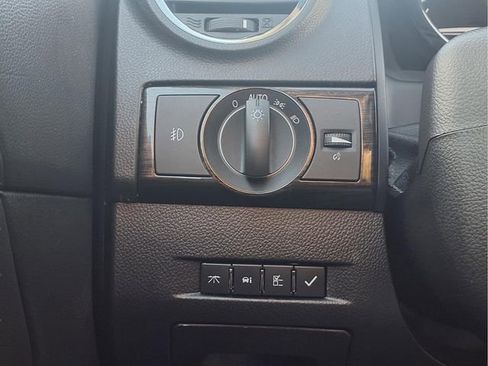 Used 2015 Chevrolet Captiva Sport LT w/ Convenience Package FWD image 10