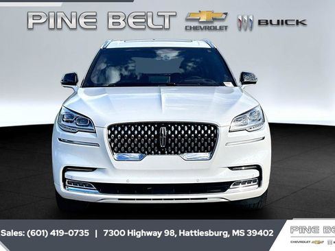 Used 2023 Lincoln Aviator Black Label w/ Dynamic Handling Package AWD/4WD image 3