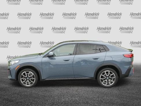 Certified 2025 BMW X2 xDrive28i w/ Premium Package AWD/4WD image 6