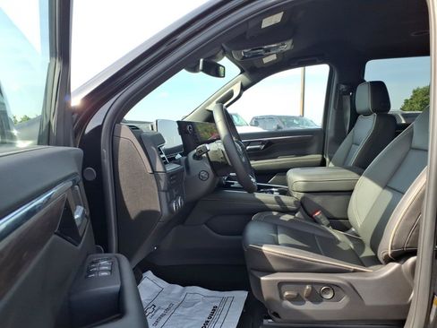New 2026 Chevrolet Tahoe Premier RWD image 18