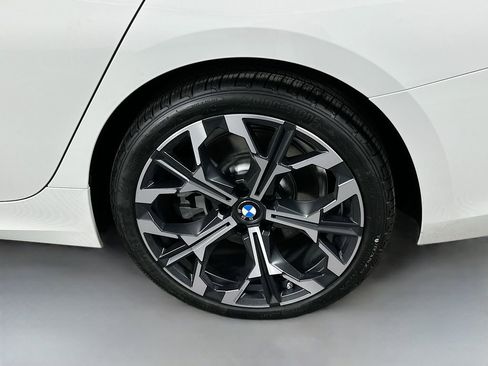 New 2026 BMW 330i xDrive Sedan w/ Premium Package image 23