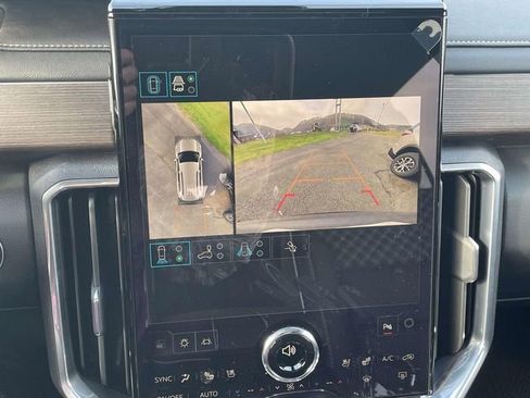 New 2026 GMC Acadia Denali w/ Super Cruise Package image 25