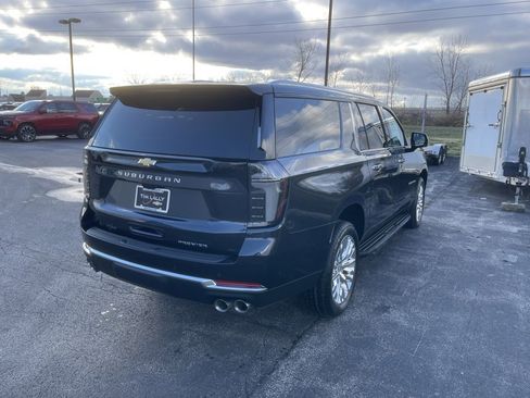 New 2026 Chevrolet Suburban Premier image 7