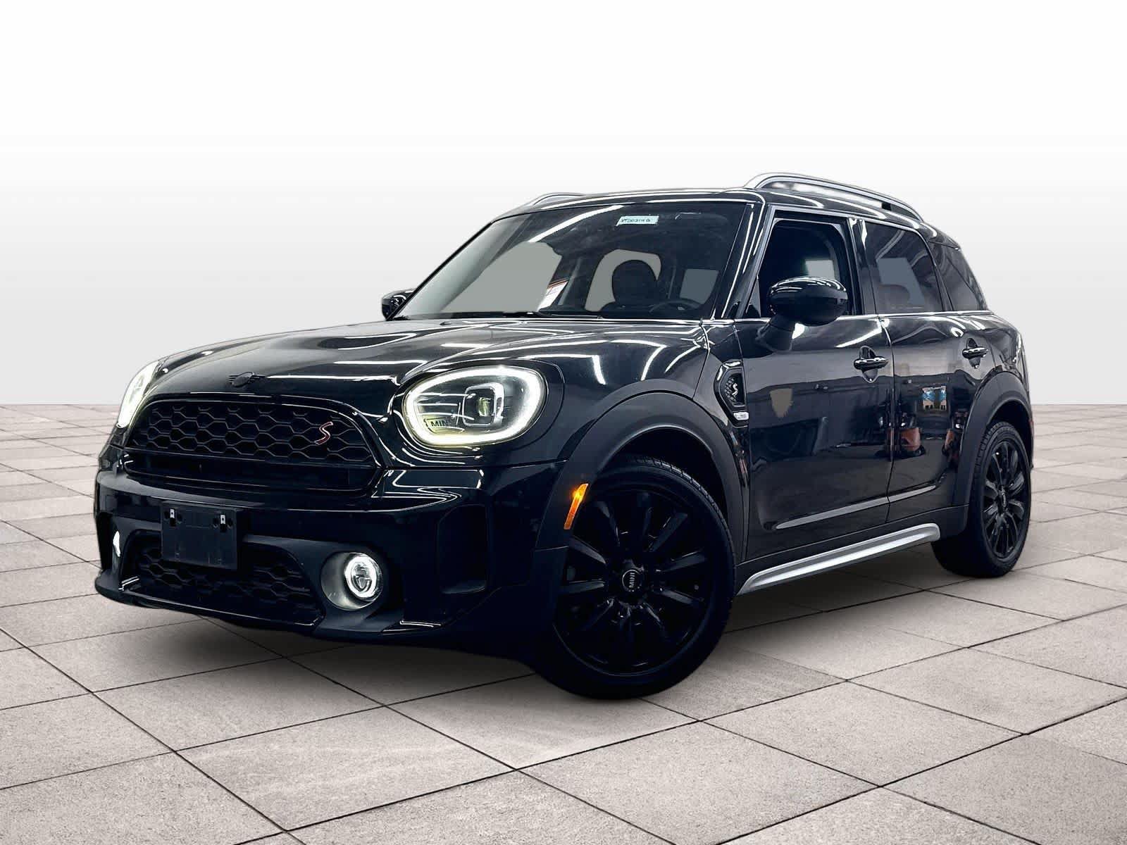 Used 2024 MINI Cooper Countryman S FWD image 1