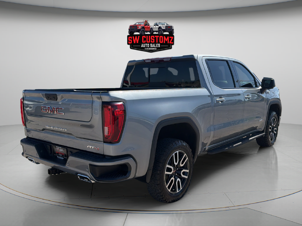Used 2024 GMC Sierra 1500 AT4 w/ Technology Package AWD/4WD image 7