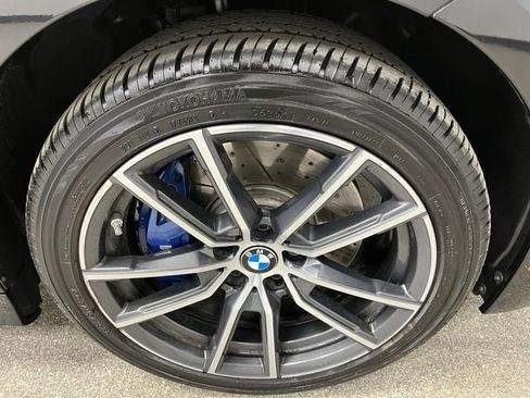 Used 2020 BMW 330i xDrive Sedan w/ Convenience Package AWD/4WD image 18