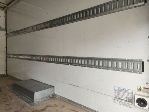 Used 2025 Chevrolet Express 3500 w/ Power Convenience Package image 33