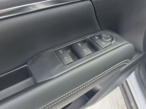 New 2026 GMC Terrain Elevation w/ LPO, Floor Liner Package image 28