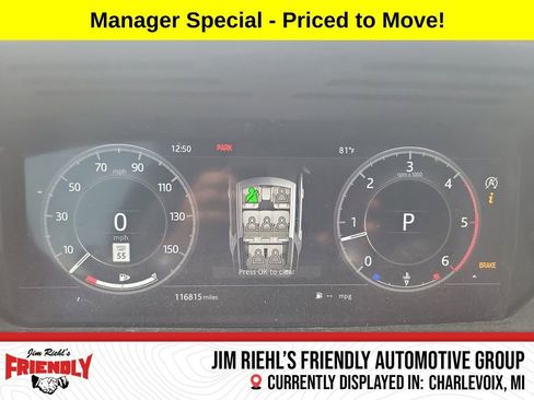 Used 2018 Land Rover Discovery SE image 15