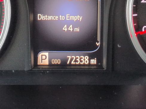 Certified 2017 Toyota Camry SE w/ Moonroof Package FWD image 25
