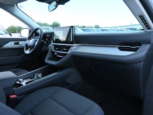 New 2026 Ford Explorer Active RWD image 22