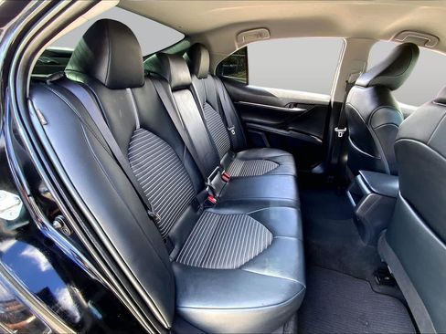 Used 2023 Toyota Camry SE FWD image 19