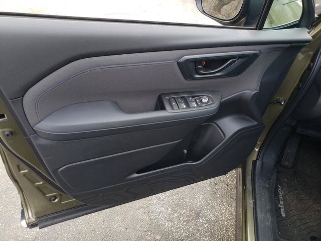 Used 2026 Subaru Forester Premium AWD/4WD image 11