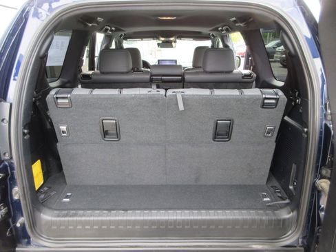 Used 2022 Lexus GX 460 Premium w/ Premium Package AWD/4WD image 58