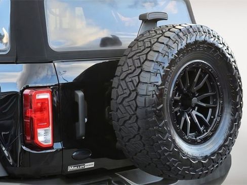 Used 2023 Ford Bronco 4-Door image 6