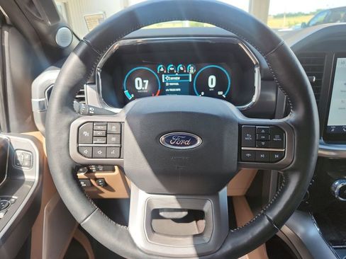Used 2022 Ford F150 Lariat w/ Equipment Group 502A High AWD/4WD image 6
