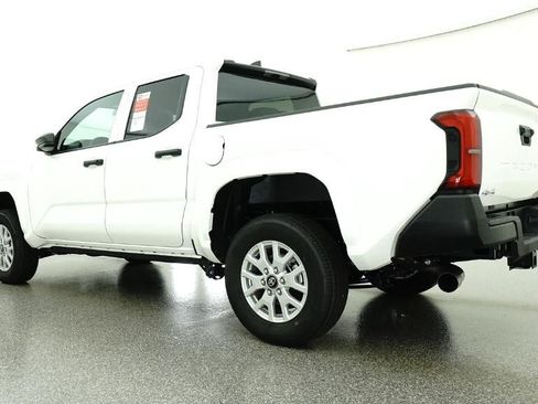 New 2026 Toyota Tacoma SR AWD/4WD image 21