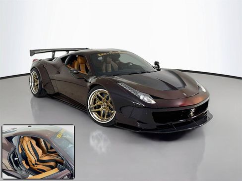 Used 2011 Ferrari 458 Italia Coupe RWD image 2