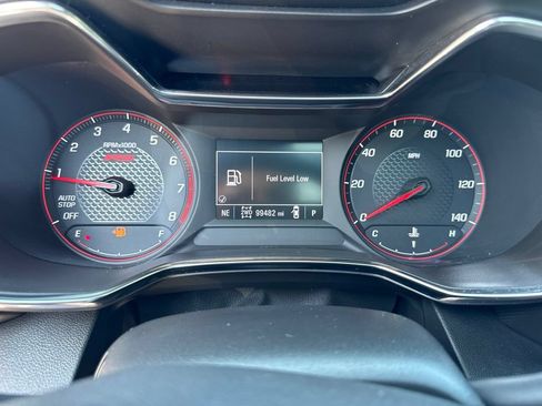 Used 2021 Chevrolet TrailBlazer RS w/ Sun and Liftgate Package AWD/4WD image 57