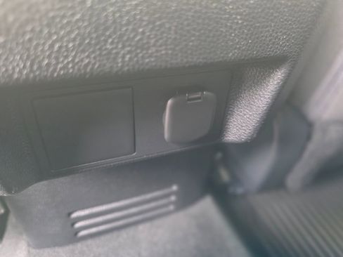 Used 2025 Toyota Tacoma SR5 RWD image 19