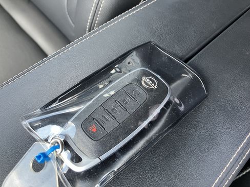 Used 2026 Nissan Rogue SL AWD/4WD image 36