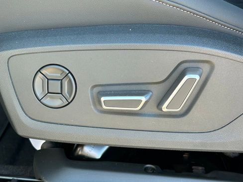 New 2026 Audi Q3 quattro 2.0T AWD/4WD image 20