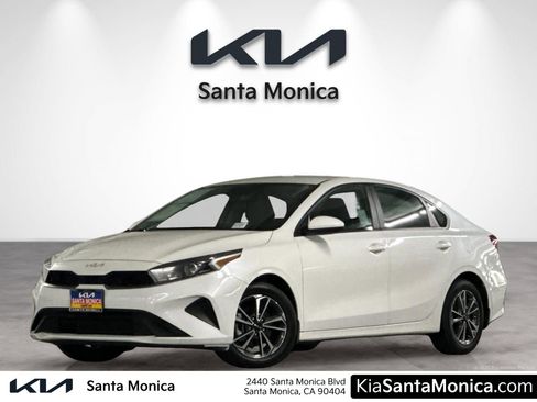 Used 2024 Kia Forte LXS image 1