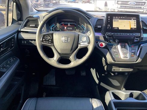 Used 2023 Honda Odyssey Elite image 10