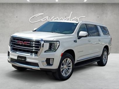 Used 2024 GMC Yukon XL SLT w/ SLT Luxury Package