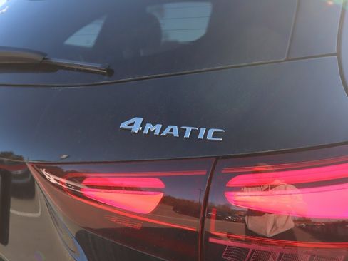 New 2026 Mercedes-Benz GLA 250 4MATIC image 9