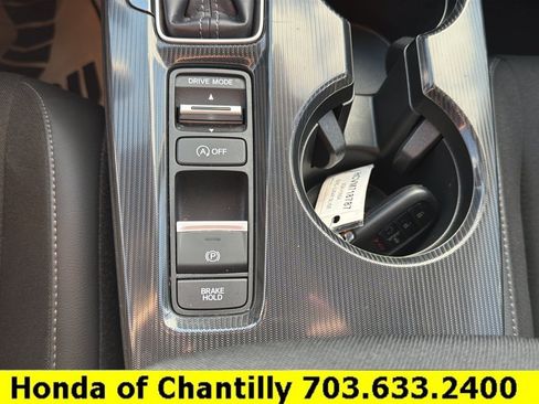 Used 2024 Honda Civic Sport image 15
