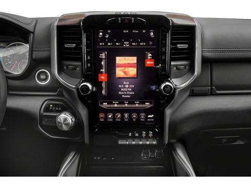 Used 2021 RAM 1500 Laramie AWD/4WD image 10
