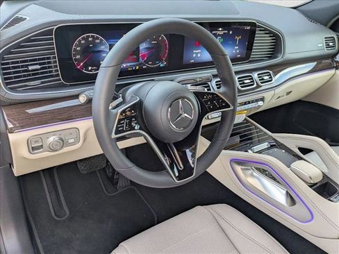 New 2026 Mercedes-Benz GLE 450 4MATIC Coupe image 3