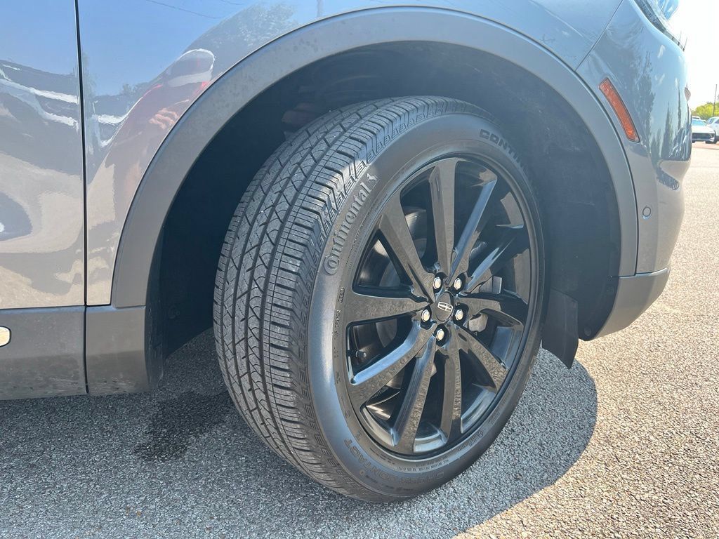 Used 2021 Lincoln Nautilus Reserve AWD/4WD image 6