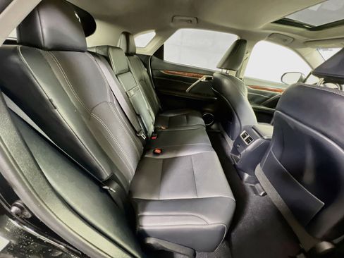 Used 2019 Lexus RX 350 AWD w/ Navigation Package image 26