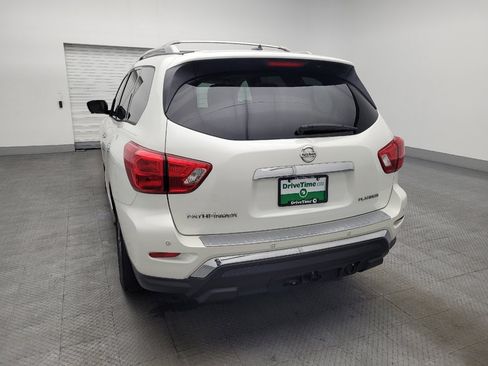 Used 2018 Nissan Pathfinder Platinum w/ Cargo Package image 6