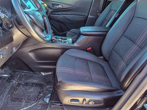 Certified 2024 Chevrolet Equinox RS image 9