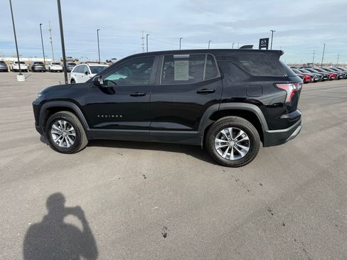 Used 2026 Chevrolet Equinox LT w/ Convenience Package II image 5