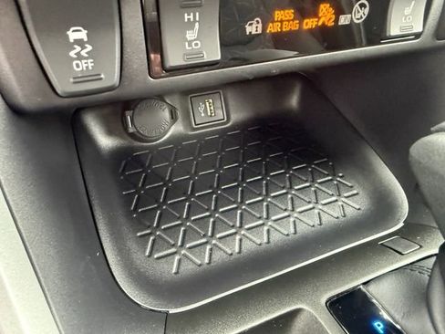 New 2025 Toyota RAV4 XLE image 13